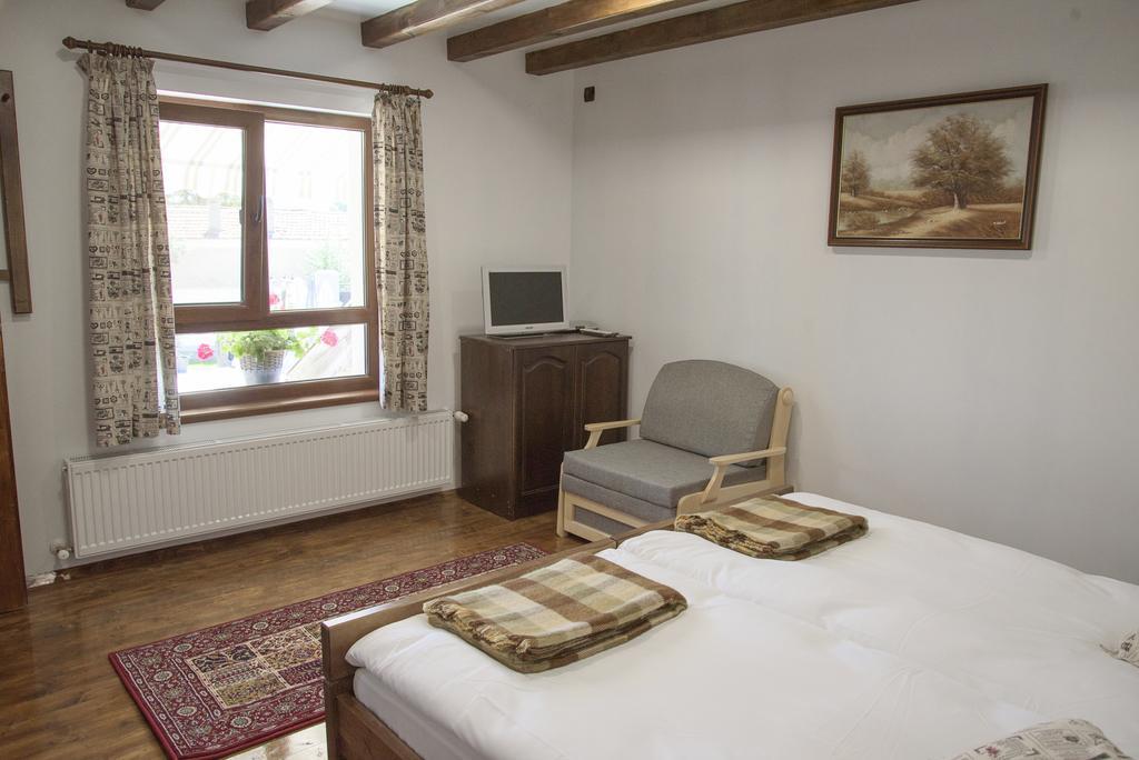 Guest House Zlateya Madara Exterior photo